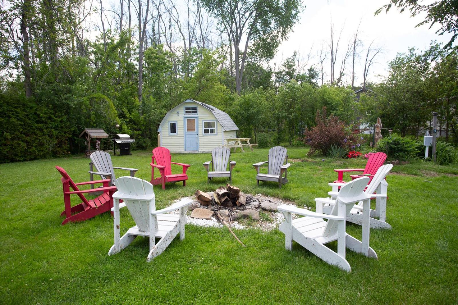 Fun Place With A Sandy Beach For Swimming, Boating, And Fishing, Featuring 3 Available Cabins Fenelon Falls Εξωτερικό φωτογραφία